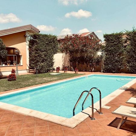 B&B Villa D'Errico Casapulla Buitenkant foto